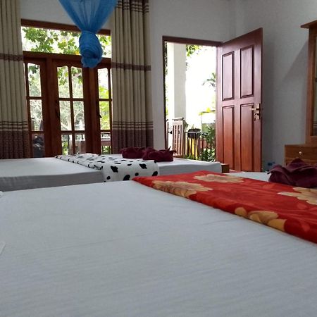Charming View Homestay Ella Bagian luar foto