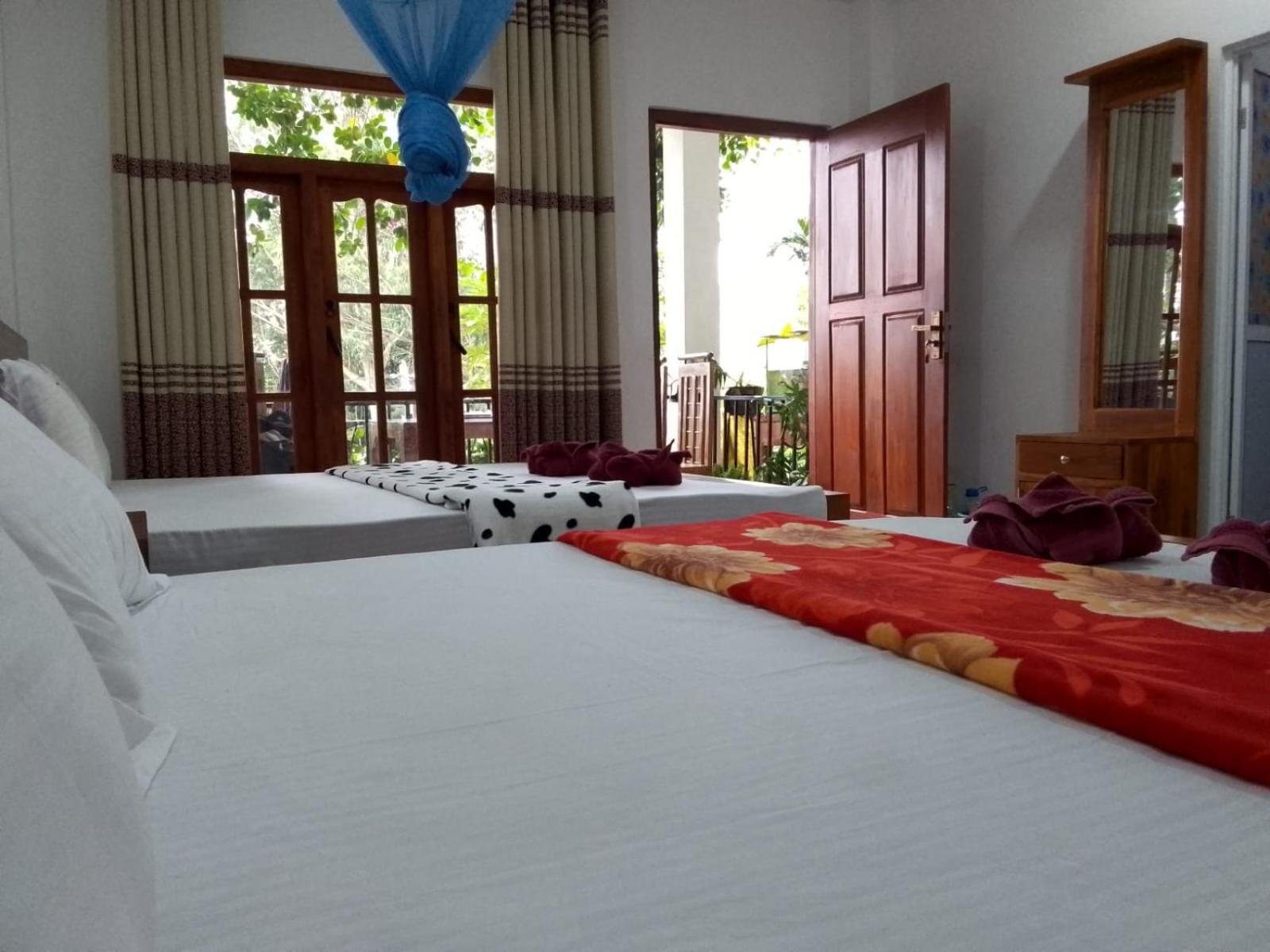 Charming View Homestay Ella Bagian luar foto