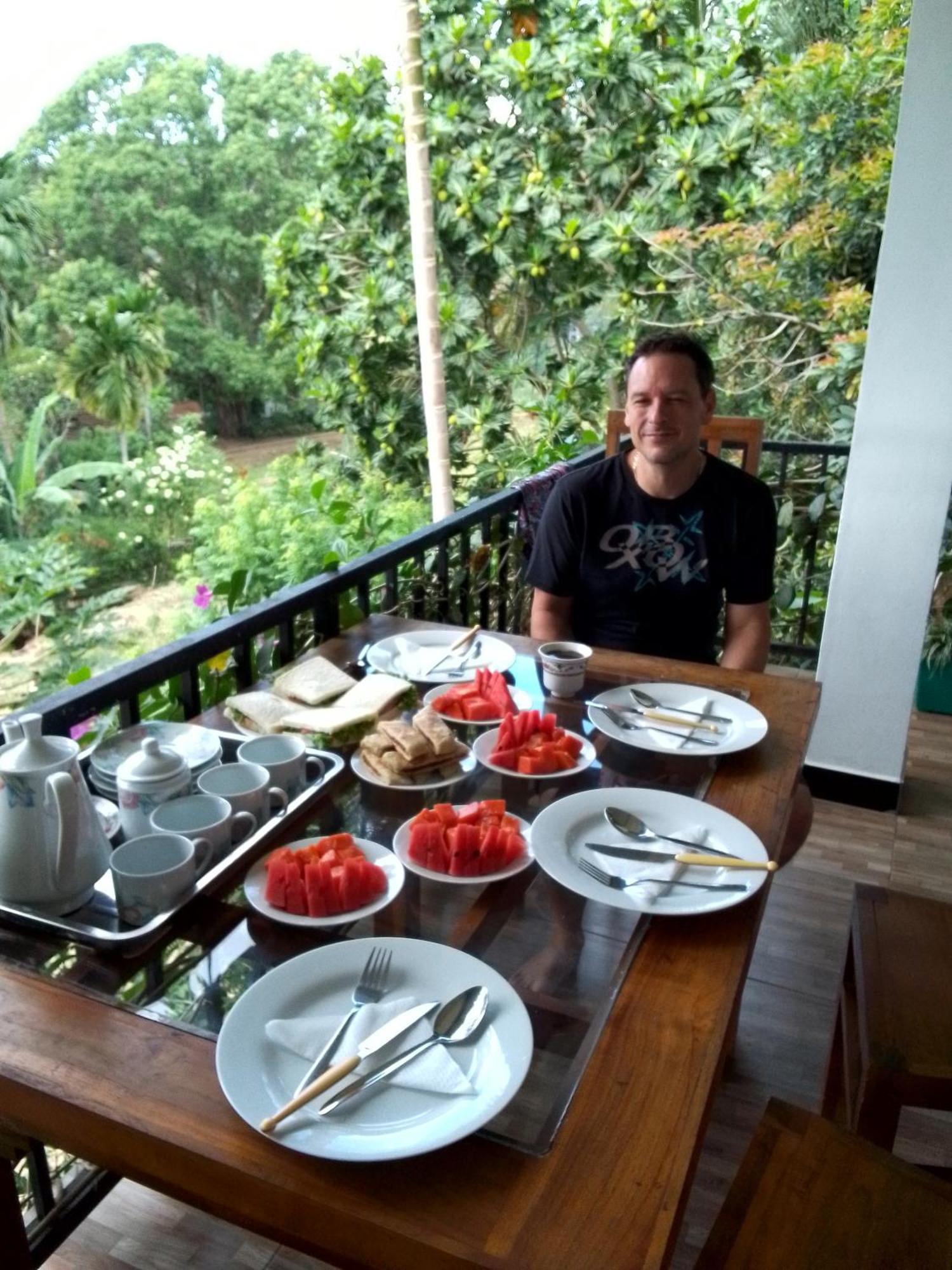Charming View Homestay Ella Bagian luar foto
